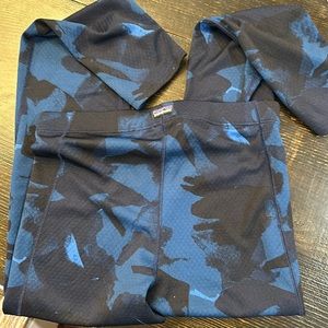 Worn twice, base layer Patagonia boys xl “capilene”